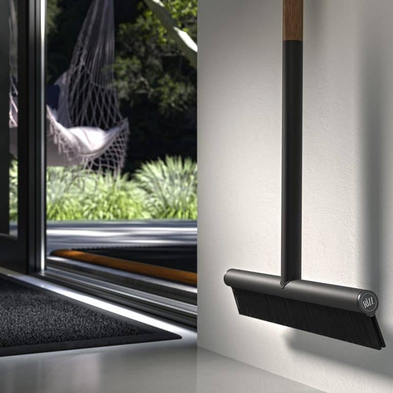 Design bezem & deurmatten